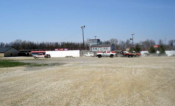 Auto City Speedway - Autocity Speedway 4-16-05 From Ron Gross (newer photo)